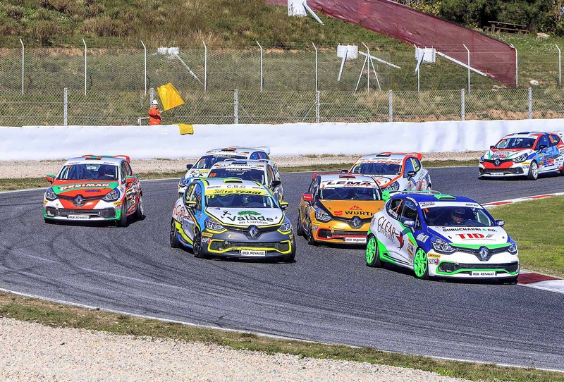 Gran final de temporada de Mikel Azcona en Montmeló